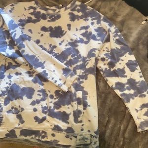 Brand new oversized sweater from hollister